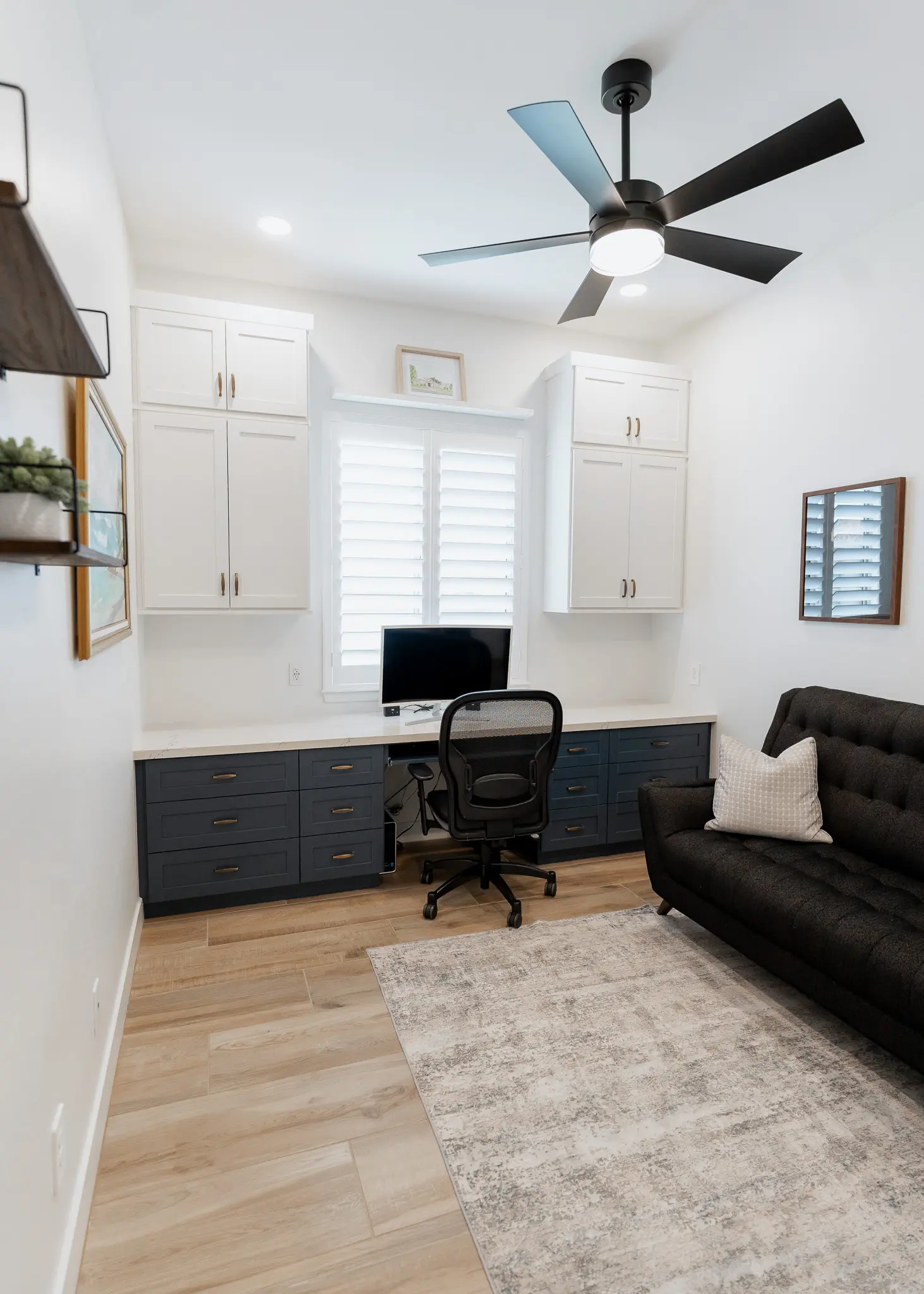 Home Office Built-in